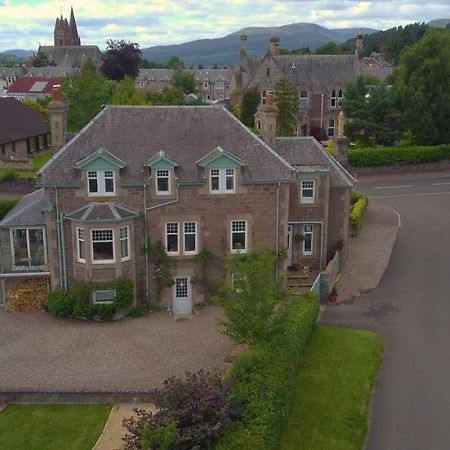 Firtree Bed And Breakfast At Galvelbeg House Crieff Εξωτερικό φωτογραφία