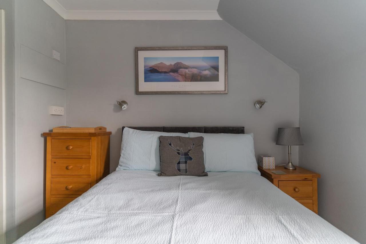 Firtree Bed And Breakfast At Galvelbeg House Crieff Εξωτερικό φωτογραφία